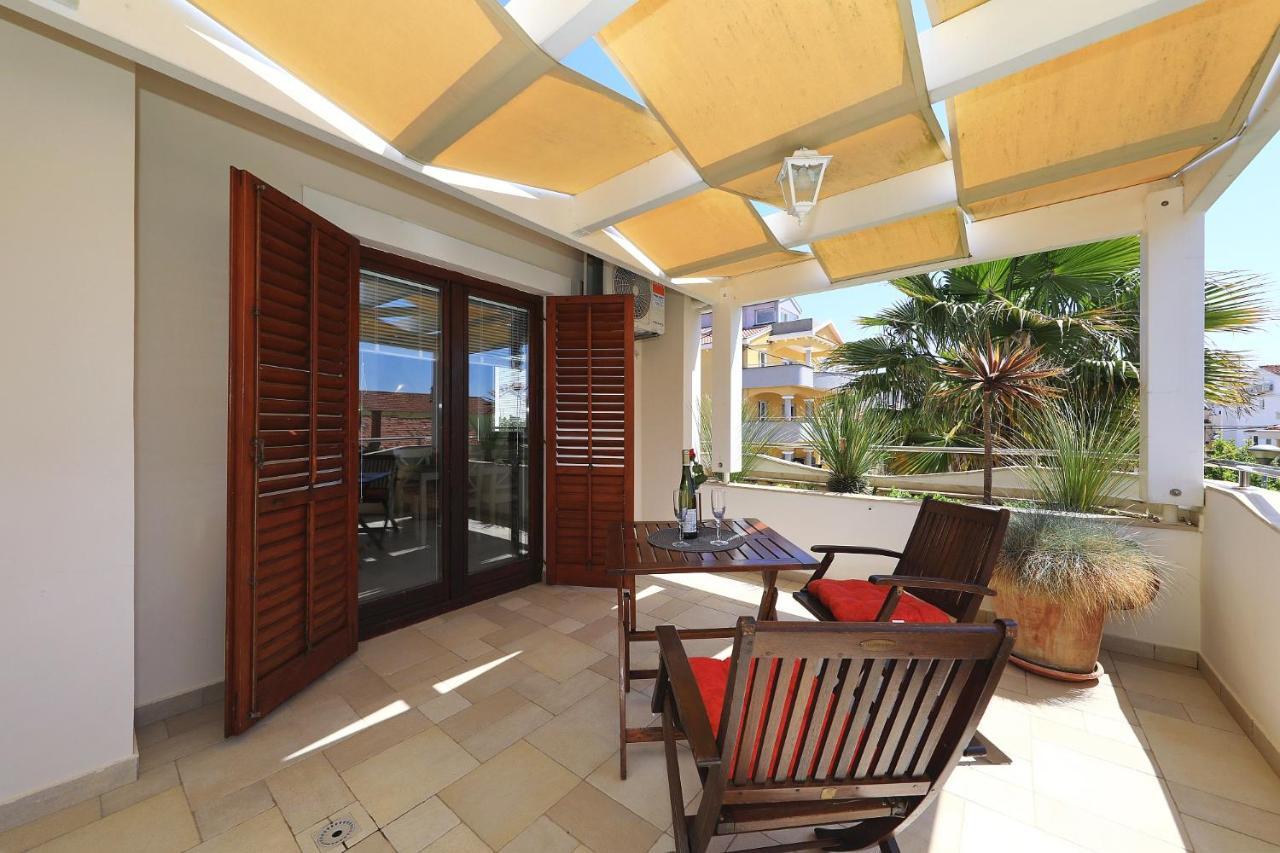 Villa Antisin With Heated Pool *