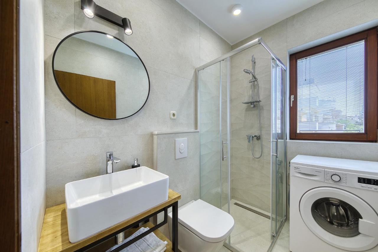Villa Antisin With Heated Pool