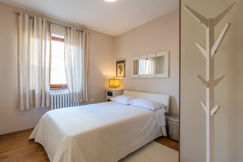 Apartment Villa Antisin With Heated Pool Zadar